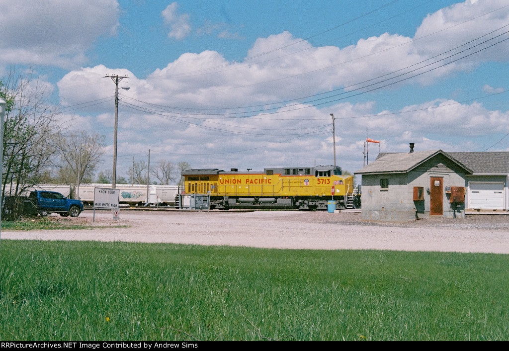 CN 5713